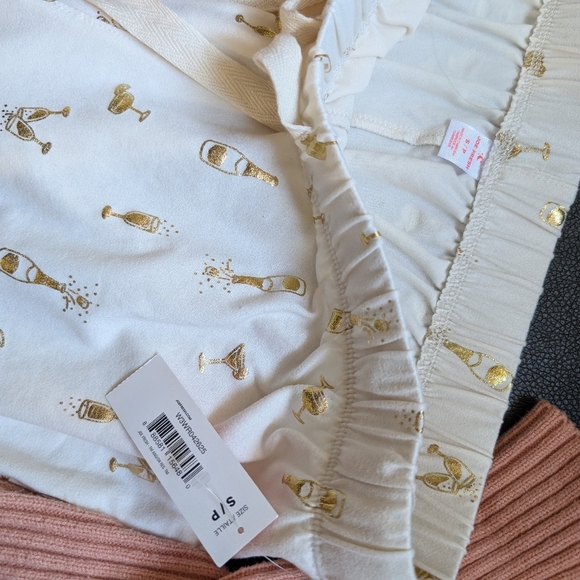 2/$10 Joe fresh pj pants bnwt - Picture 4 of 4